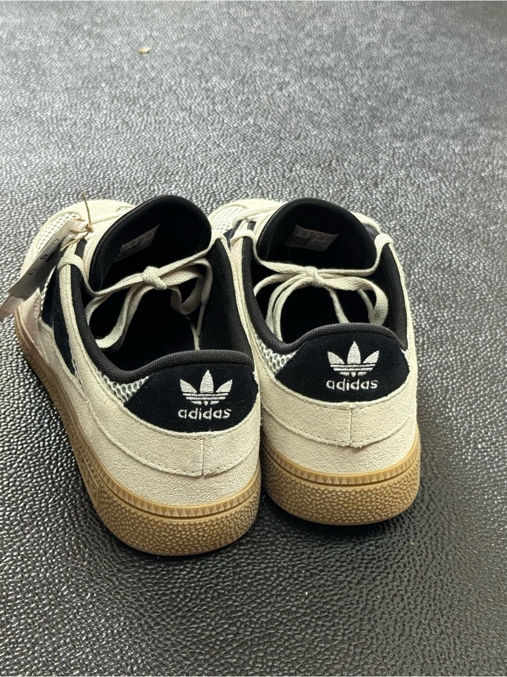 Adidas Handball Spezial ST Off White Black & Cream - Picture 3 of 7